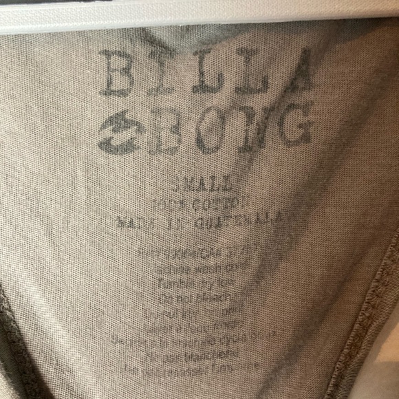 Billabong tank - Picture 3 of 3